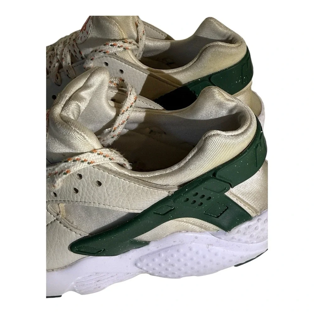 Nike Air Huarache Run Kids Size 6Y White Green Orange DX3065-100